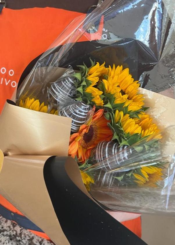 Sunflower Bouquet - 1800 Motivos