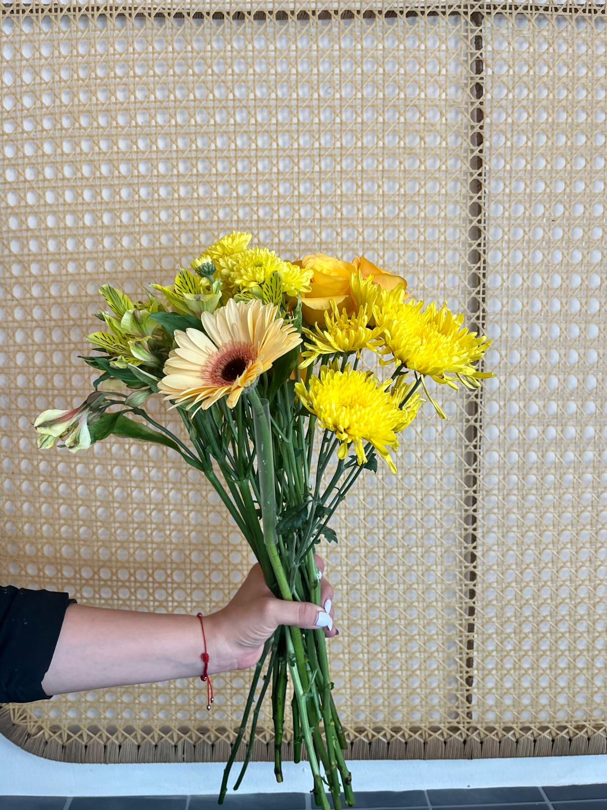 Petit Bouquet Amarillo