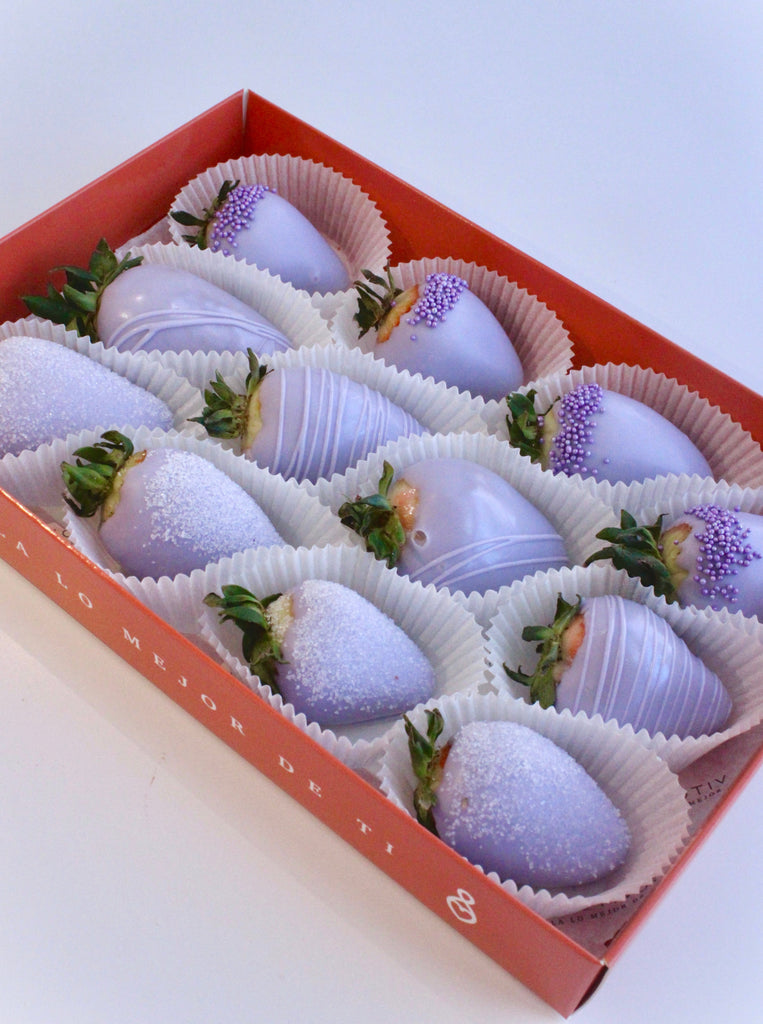Lilac Blossoms │Fresas cubiertas con chocolate - 1800 Motivos