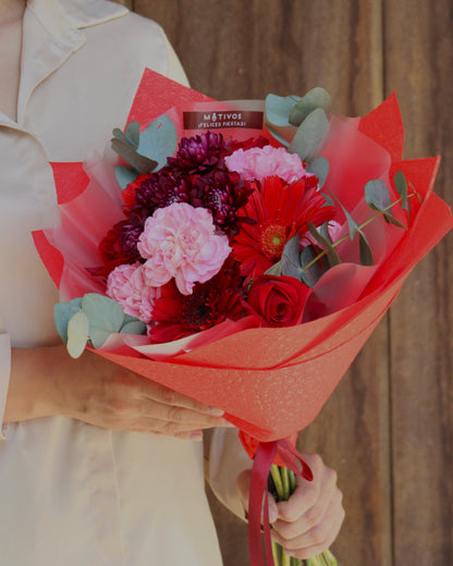 Cupid's Bouquet | Flores & Rosas