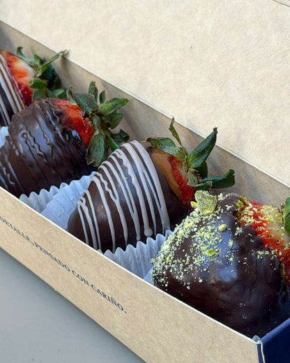 Berry Bombs| Fresas rellenas - MOTIVOS