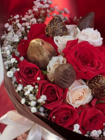Caja con Rosas y globos para San Valentin - Tienda de Regalos El Salvador